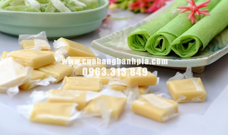 bánh kẹo làm quà biếu tết