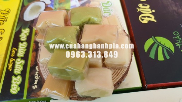 Đặc sản kẹo dừa sáp Bến Tre chính gốc Đặc sản kẹo dừa sáp Bến Tre chính gốc
